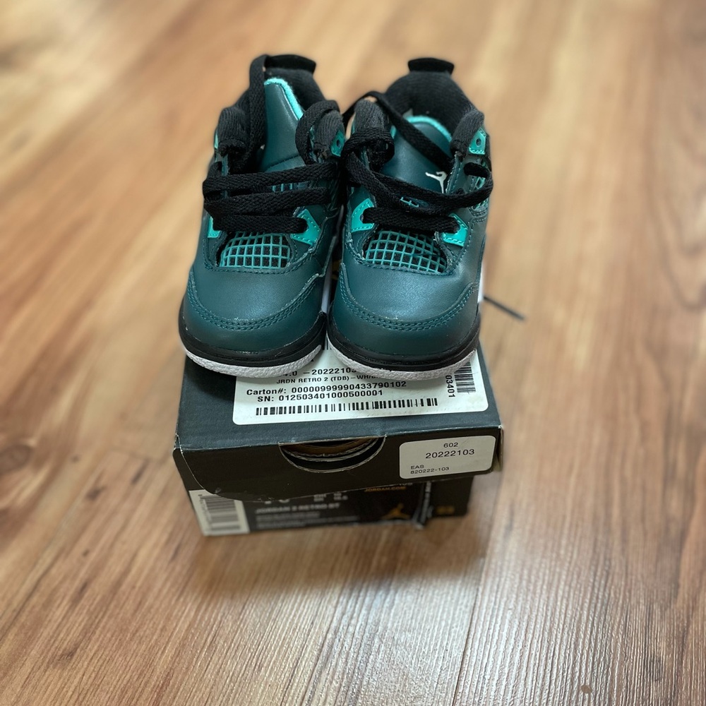 Jordan 2 Retro